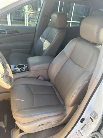 used 2015 Nissan Pathfinder car, priced at $7,999