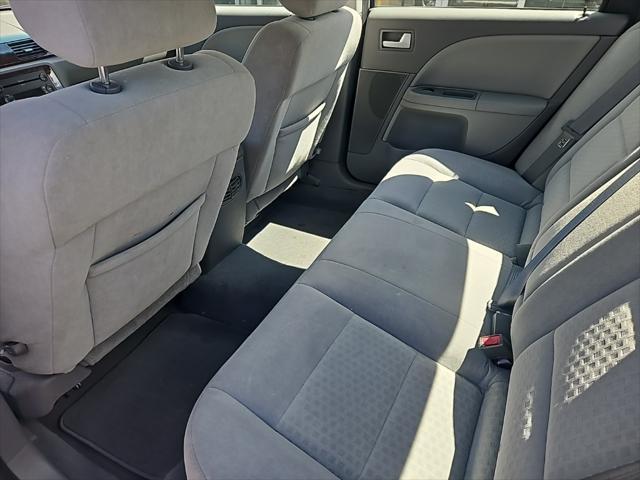 used 2007 Ford Five Hundred car, priced at $4,799