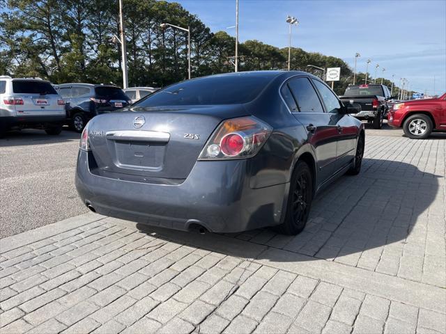 used 2009 Nissan Altima car, priced at $2,999