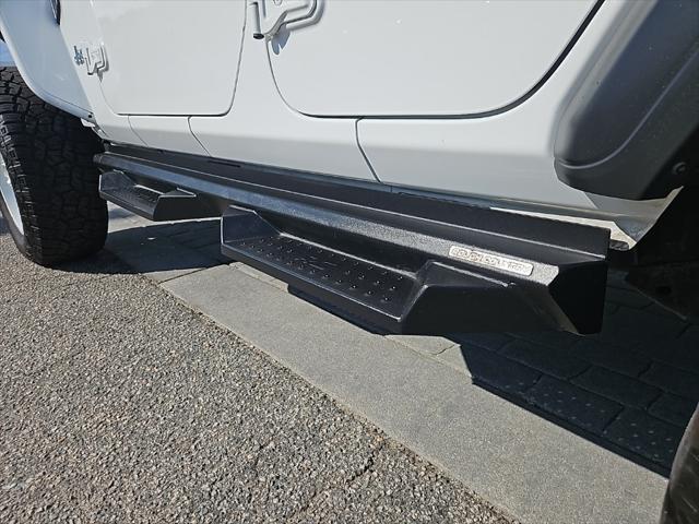used 2018 Jeep Wrangler Unlimited car, priced at $20,999