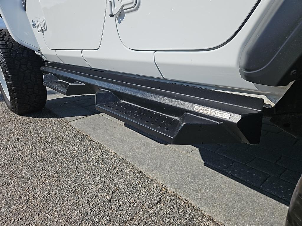 used 2018 Jeep Wrangler Unlimited car, priced at $18,999