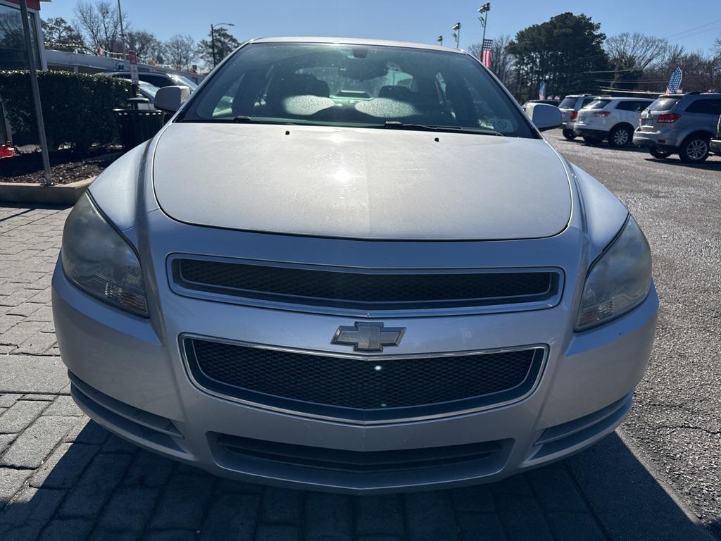 used 2009 Chevrolet Malibu car, priced at $3,999