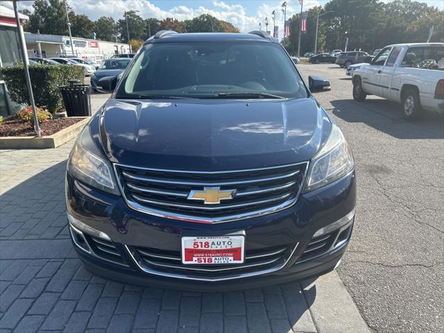 used 2015 Chevrolet Traverse car, priced at $11,500