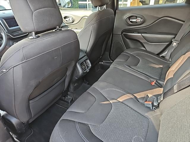 used 2020 Jeep Cherokee car, priced at $13,500