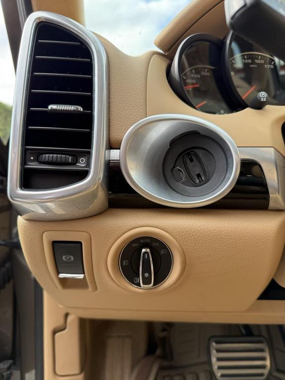 used 2014 Porsche Cayenne car, priced at $16,499
