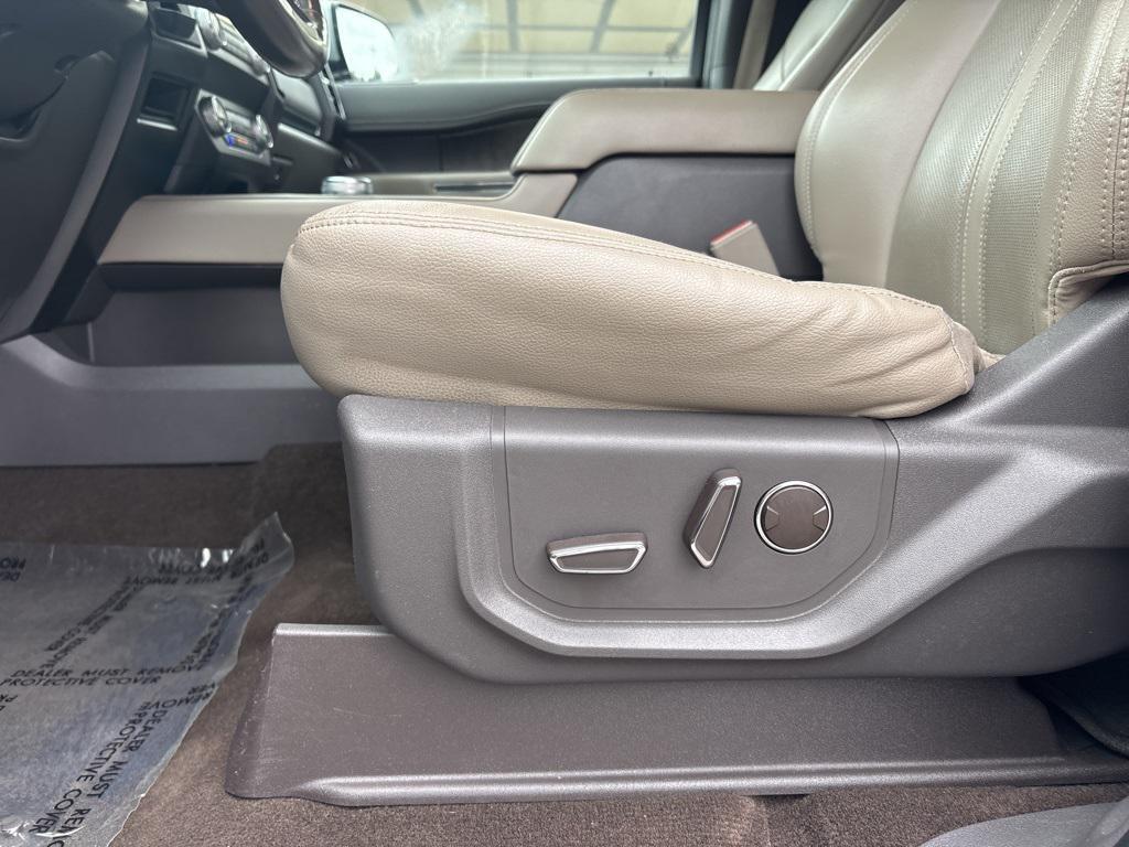 used 2021 Ford Expedition Max car, priced at $25,500