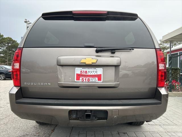 used 2013 Chevrolet Suburban car, priced at $11,500