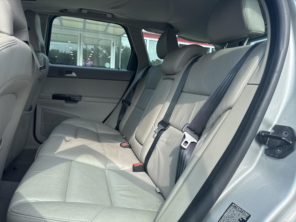 used 2006 Volvo V50 car, priced at $4,699