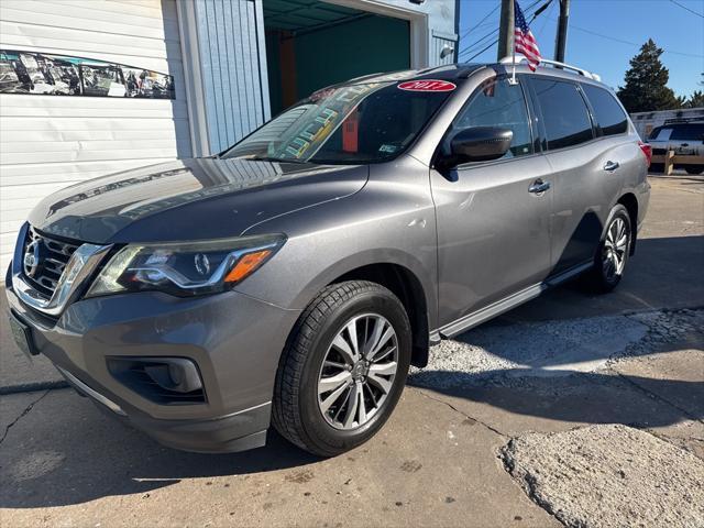 used 2017 Nissan Pathfinder car, priced at $9,999