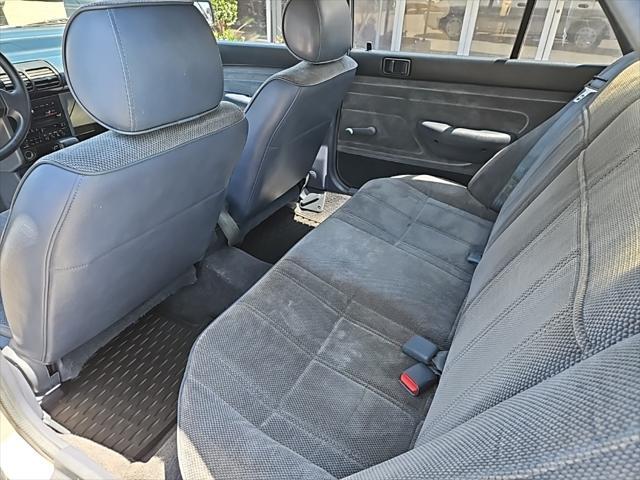 used 1993 Ford Escort car, priced at $3,500