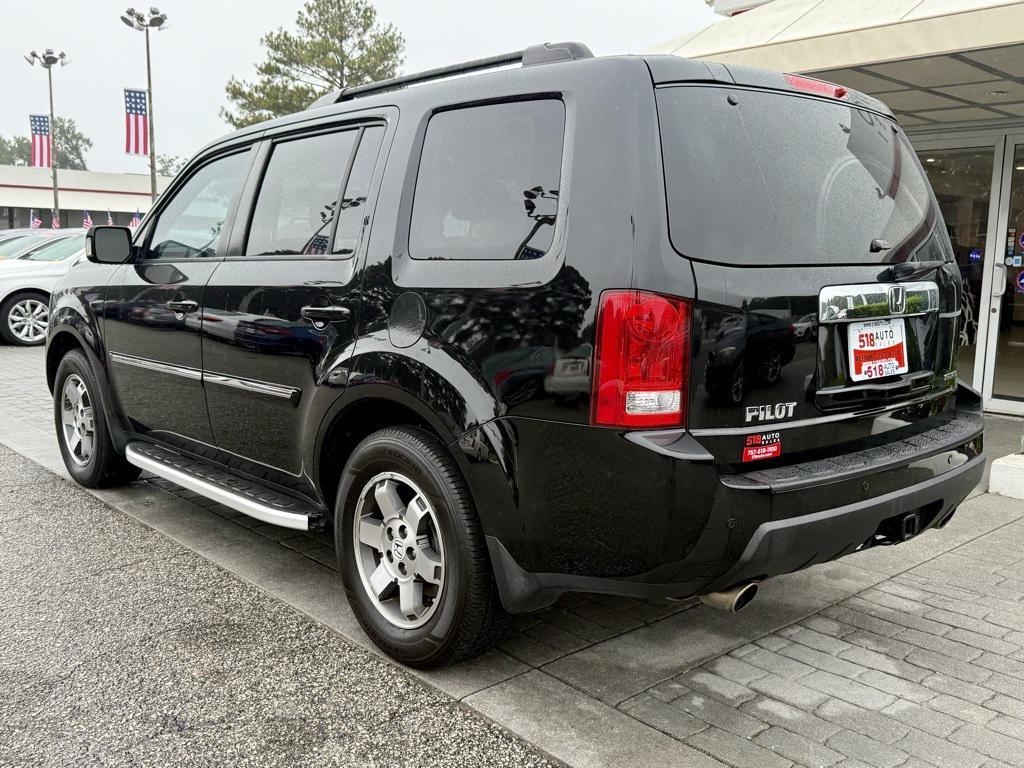 used 2011 Honda Pilot car, priced at $5,999