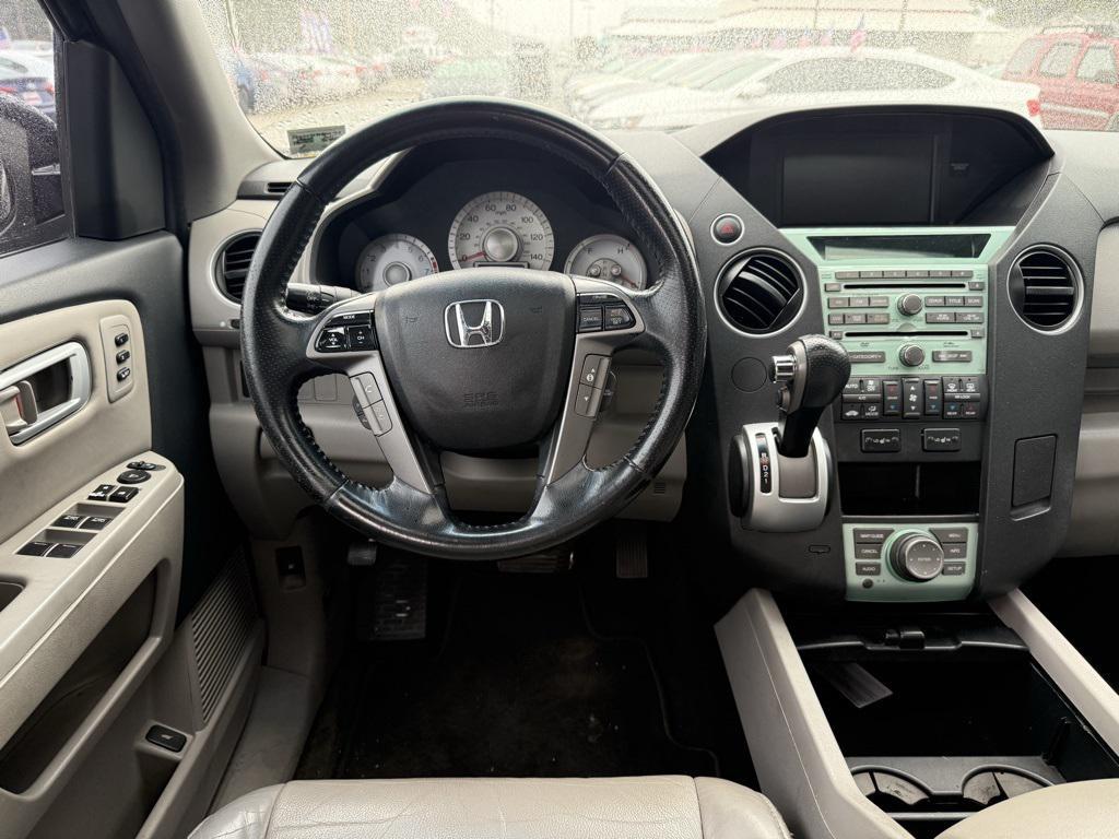 used 2011 Honda Pilot car, priced at $5,999