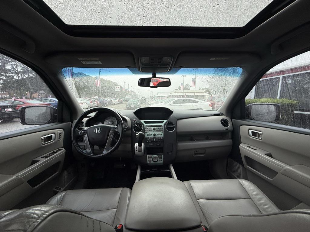 used 2011 Honda Pilot car, priced at $5,999