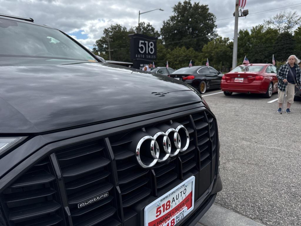 used 2020 Audi Q7 car, priced at $27,999
