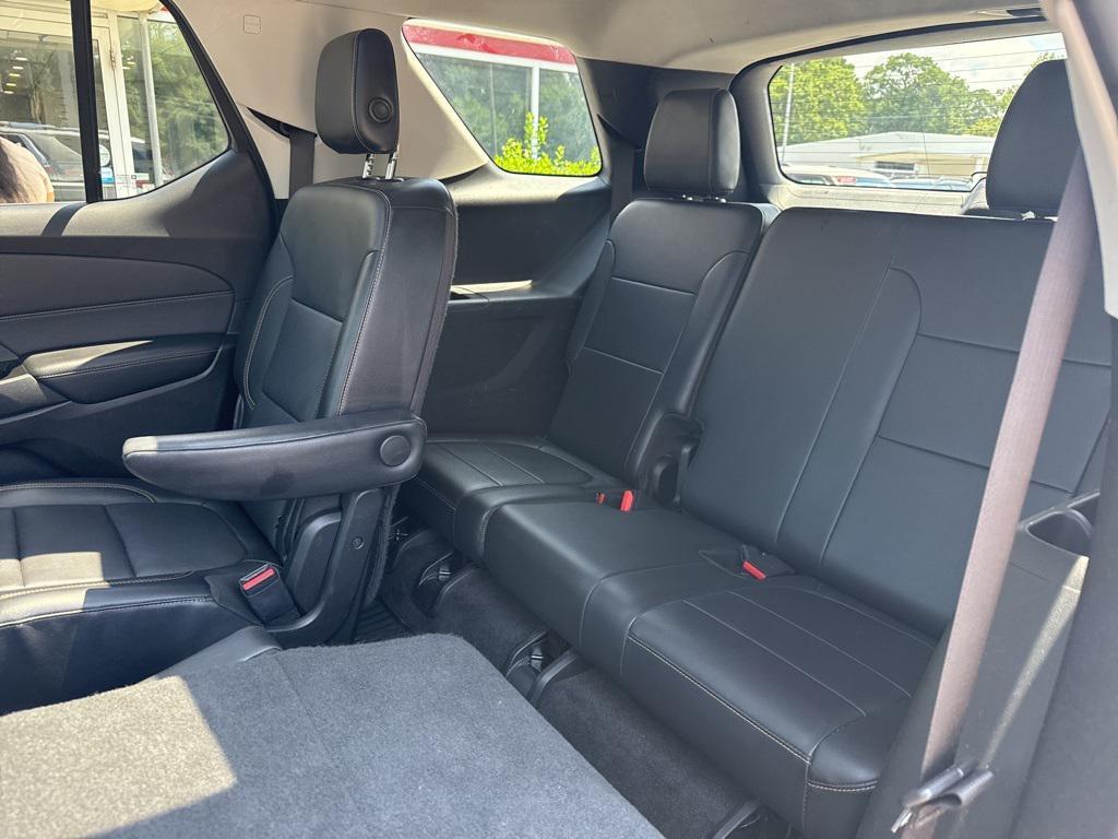 used 2018 Chevrolet Traverse car, priced at $13,299