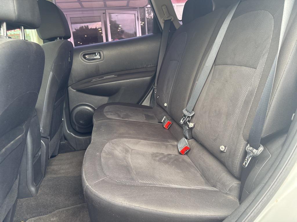 used 2014 Nissan Rogue Select car, priced at $5,999