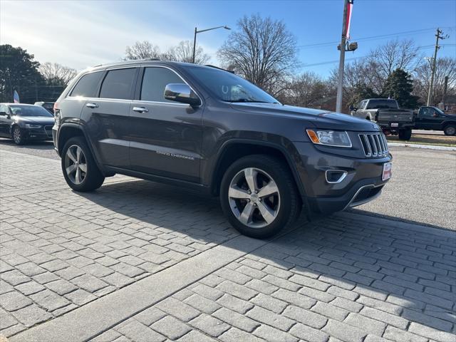 used 2015 Jeep Grand Cherokee car, priced at $11,999