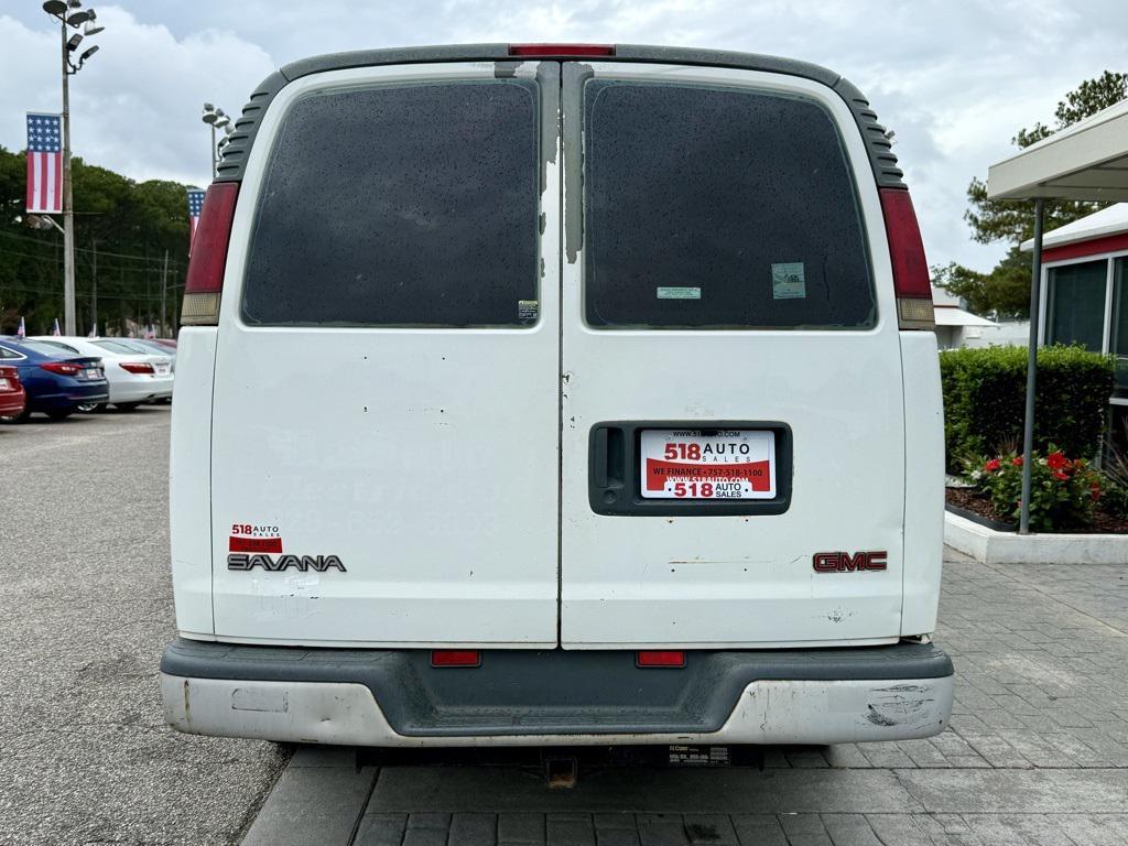 used 2001 GMC Savana 2500 car, priced at $4,999