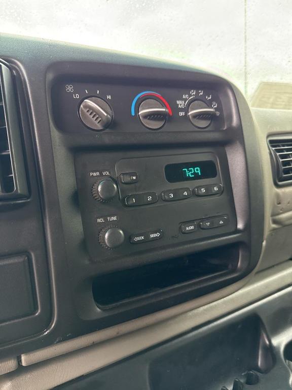 used 2001 GMC Savana 2500 car, priced at $4,999