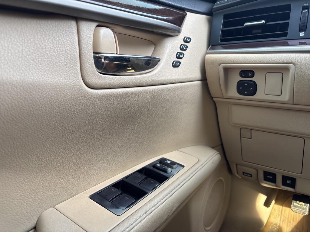 used 2013 Lexus ES 350 car, priced at $10,899