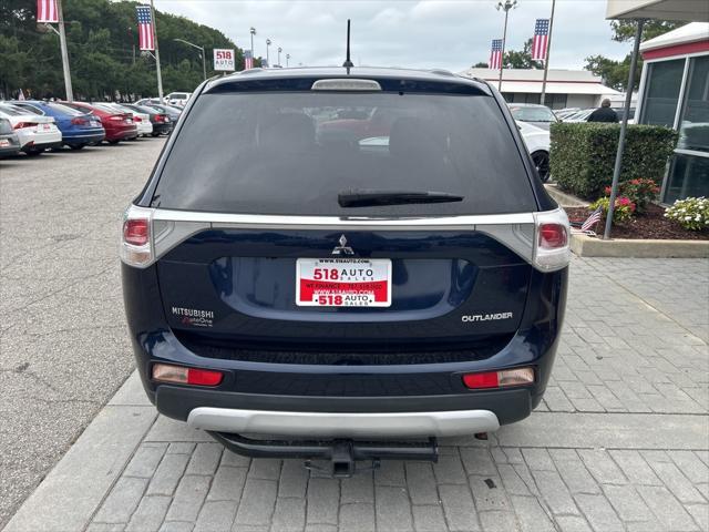 used 2015 Mitsubishi Outlander car, priced at $6,500