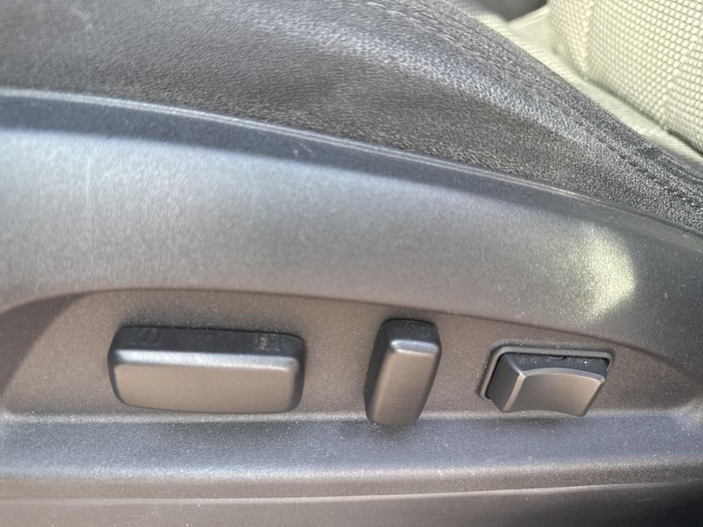 used 2016 Chevrolet Equinox car, priced at $9,899