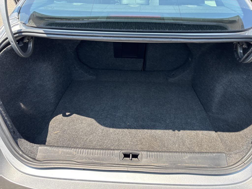 used 2015 Chrysler 200 car, priced at $5,500