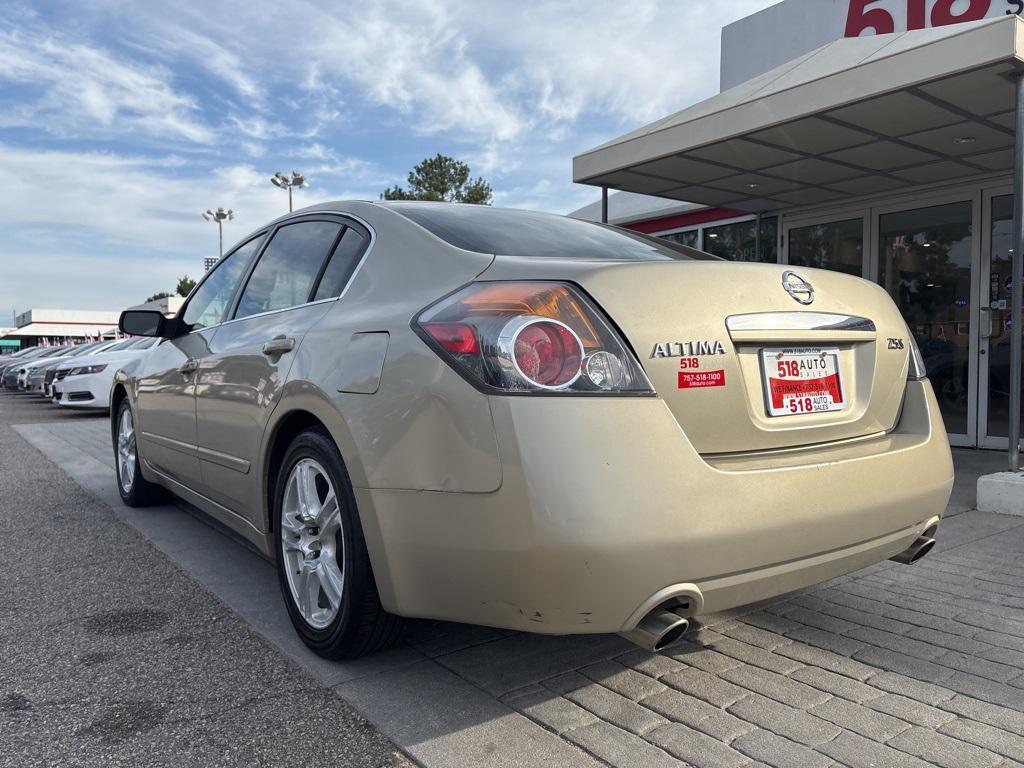 used 2009 Nissan Altima car, priced at $3,599