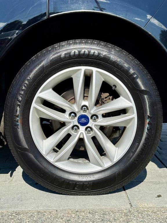 used 2016 Ford Edge car, priced at $8,999