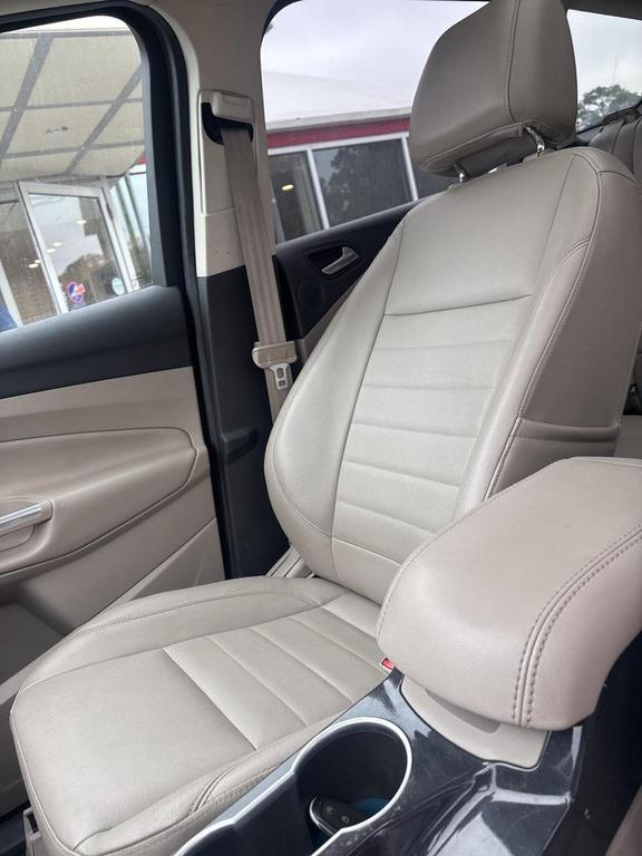 used 2014 Ford Escape car, priced at $7,500