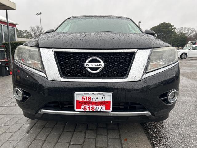 used 2015 Nissan Pathfinder car, priced at $9,999