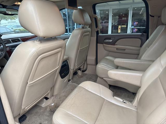 used 2013 Chevrolet Suburban car, priced at $14,999