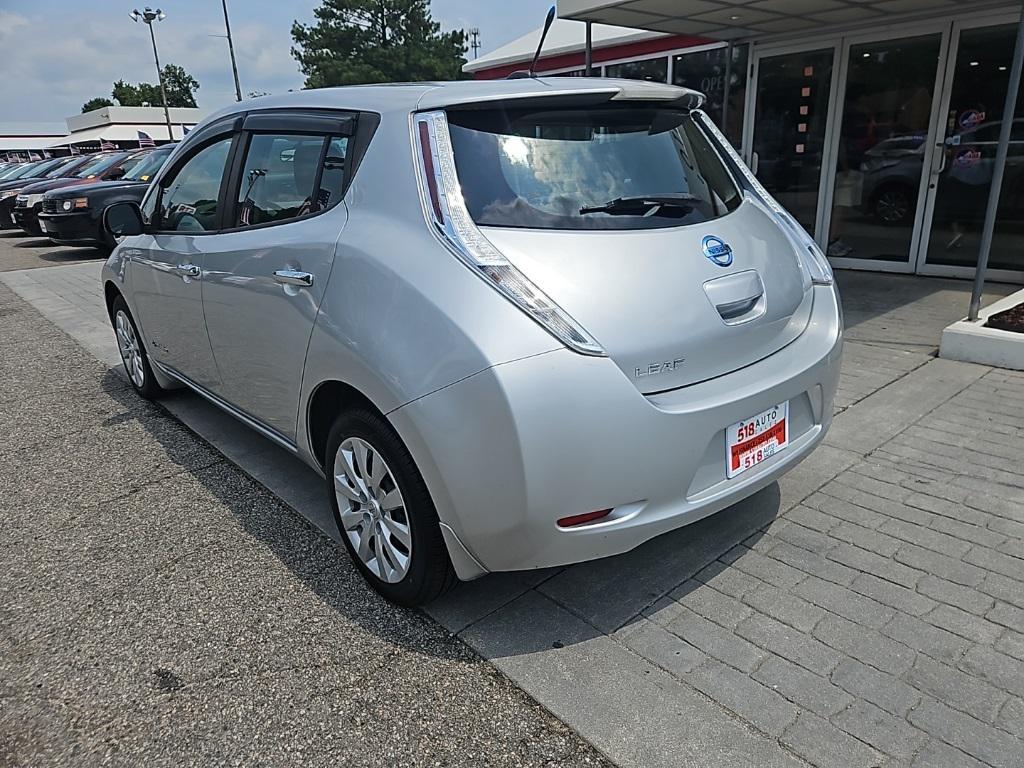 used 2013 Nissan Leaf car, priced at $4,000