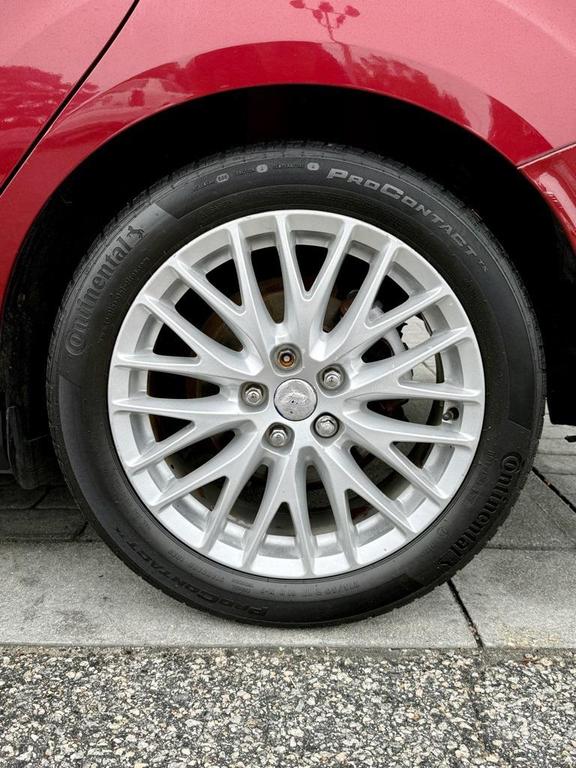 used 2013 Ford Focus car, priced at $4,777