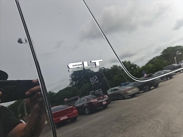 used 2013 GMC Yukon XL car, priced at $27,999
