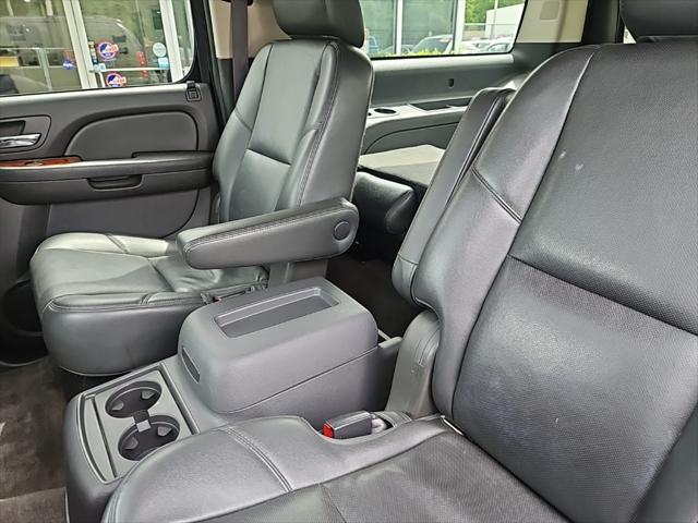 used 2013 GMC Yukon XL car, priced at $27,999