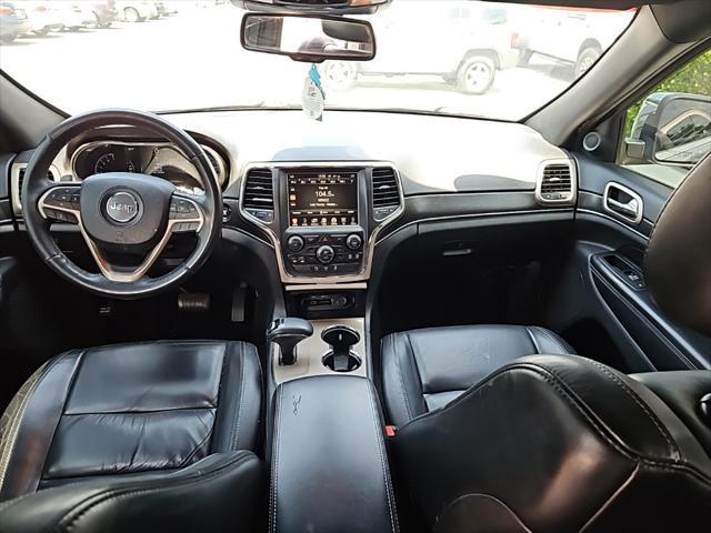 used 2015 Jeep Grand Cherokee car, priced at $11,899