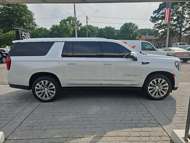 used 2021 GMC Yukon XL car, priced at $39,999