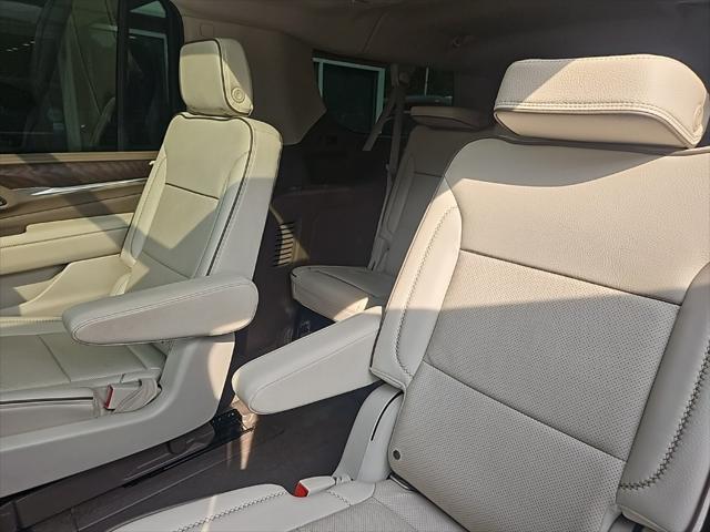 used 2021 GMC Yukon XL car, priced at $39,999