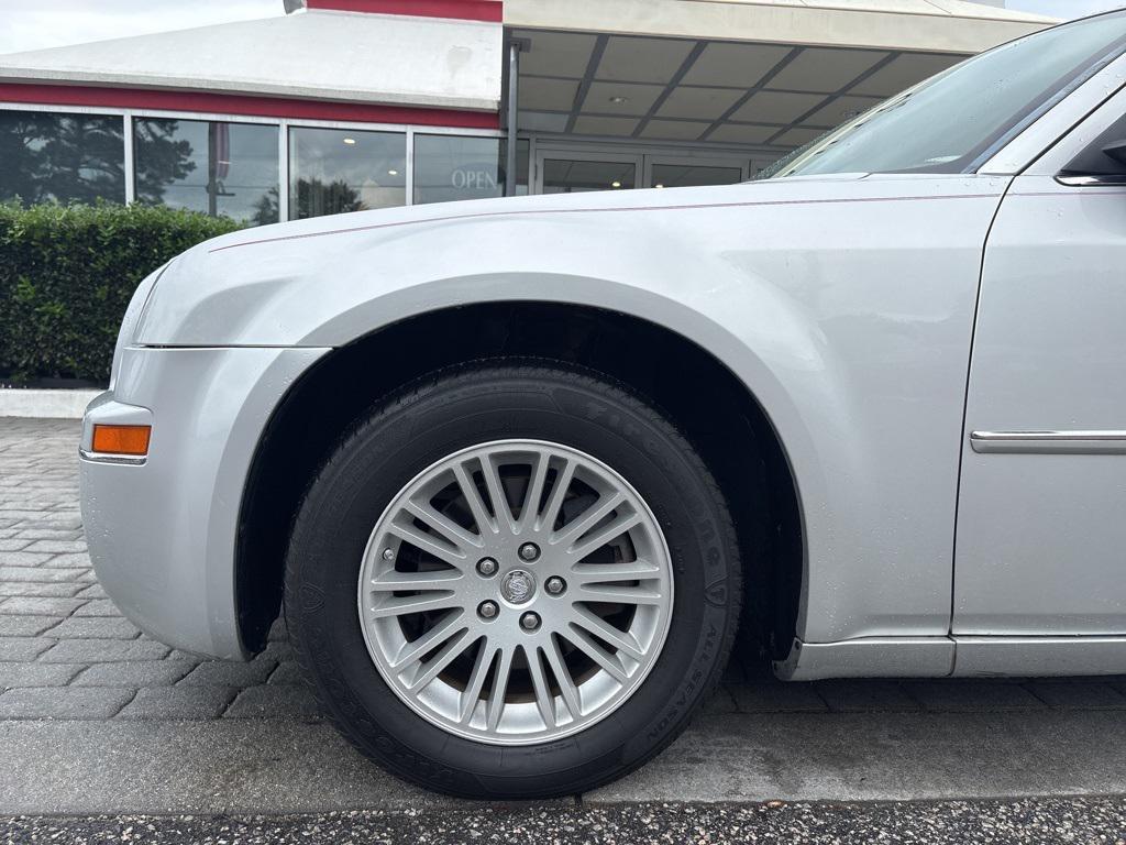 used 2009 Chrysler 300 car, priced at $5,999