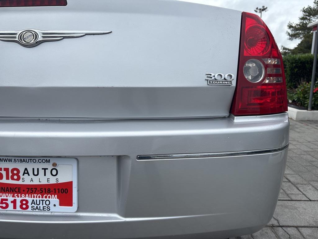 used 2009 Chrysler 300 car, priced at $5,999
