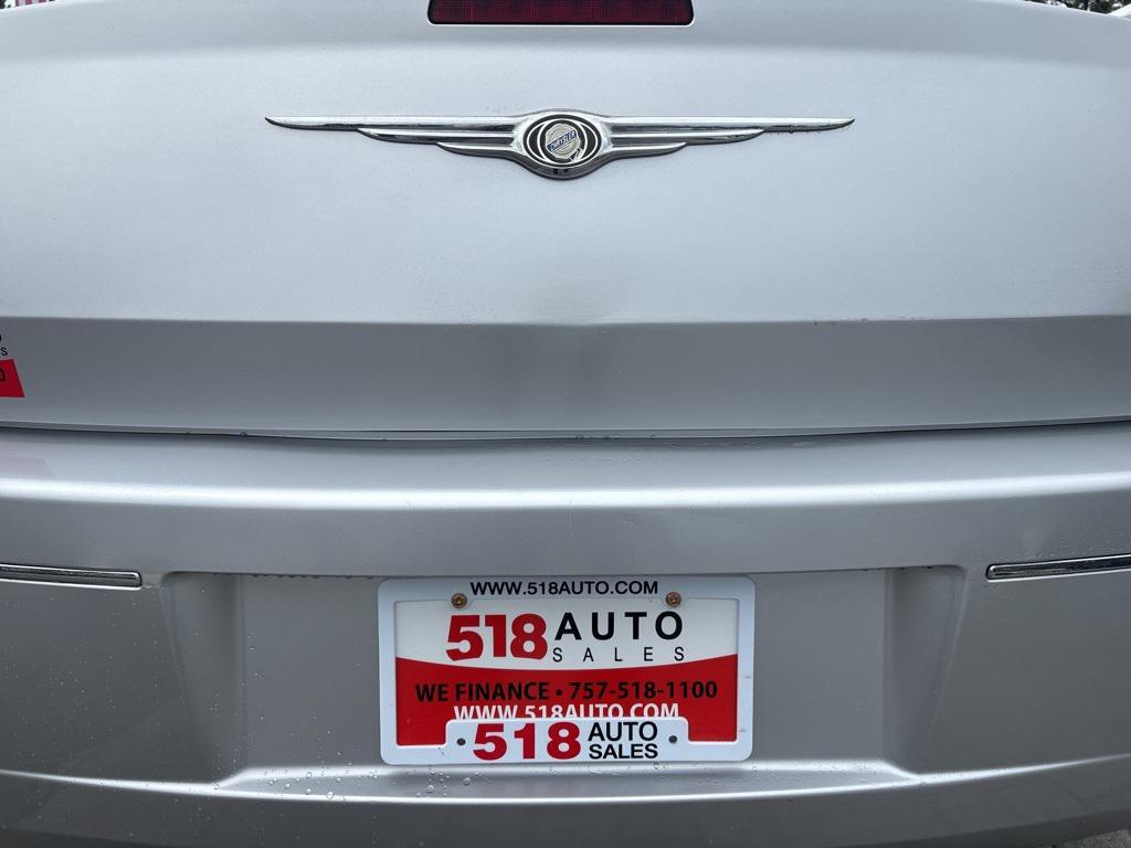 used 2009 Chrysler 300 car, priced at $5,999