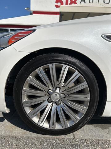 used 2015 Kia K900 car, priced at $9,999