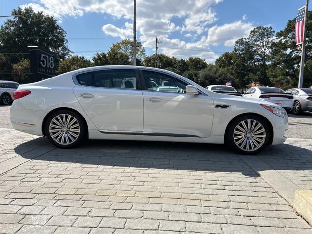 used 2015 Kia K900 car, priced at $9,999