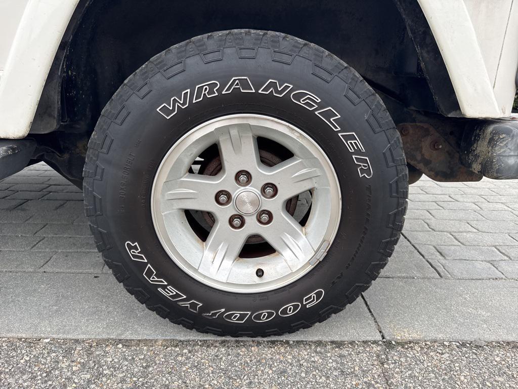 used 2002 Jeep Wrangler car, priced at $8,999