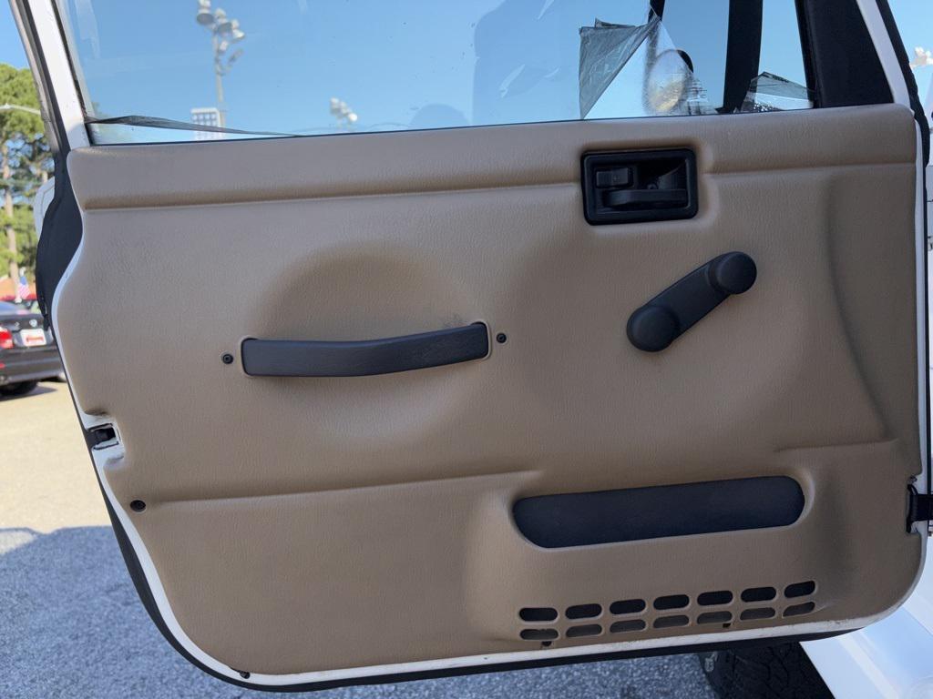 used 2002 Jeep Wrangler car, priced at $8,599