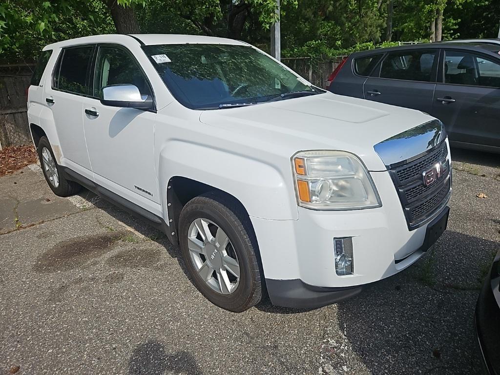 used 2010 GMC Terrain car, priced at $3,500