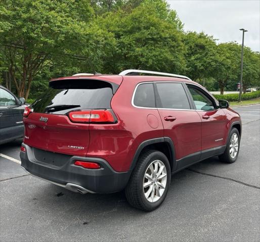 used 2014 Jeep Cherokee car, priced at $10,999
