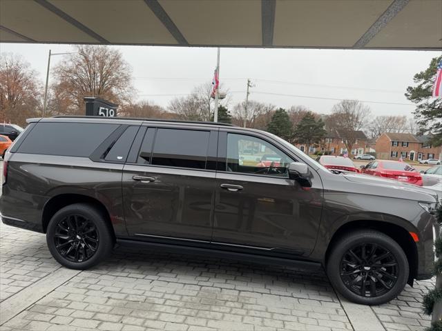 used 2021 Cadillac Escalade ESV car, priced at $68,999