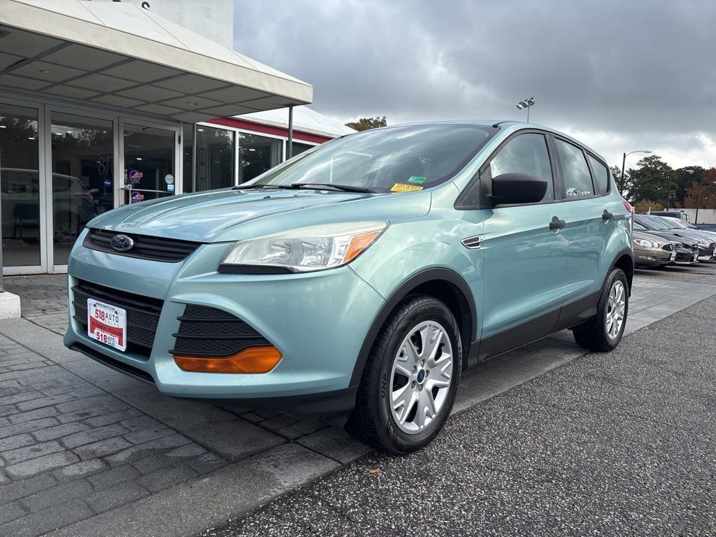 used 2013 Ford Escape car, priced at $5,999